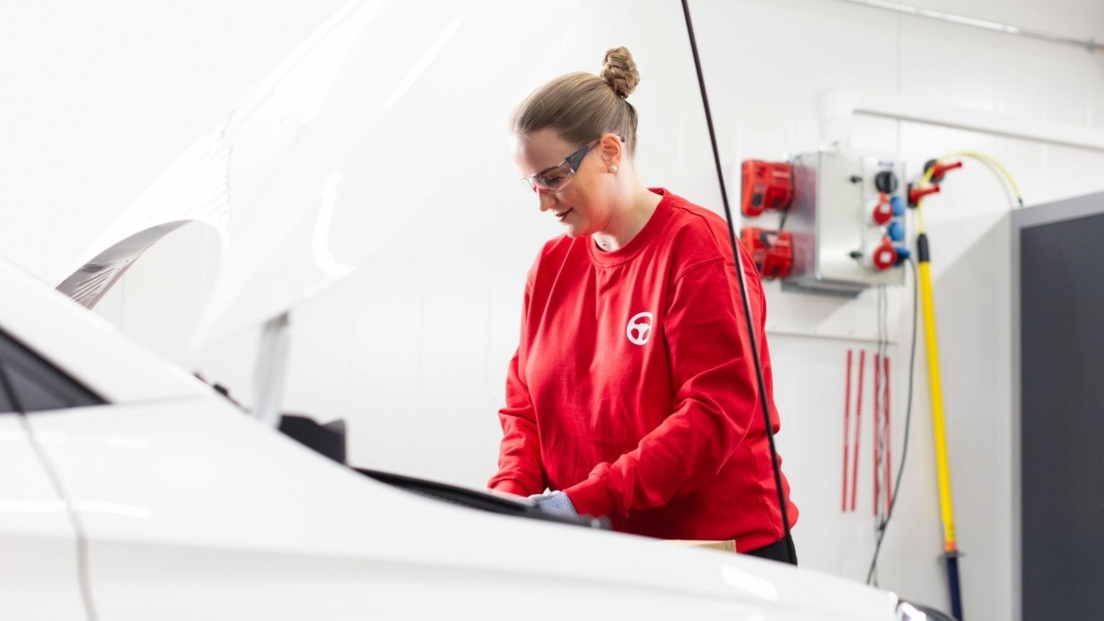 Autoklinikka Merkkihuolto on valtuutettu merkkihuolto.